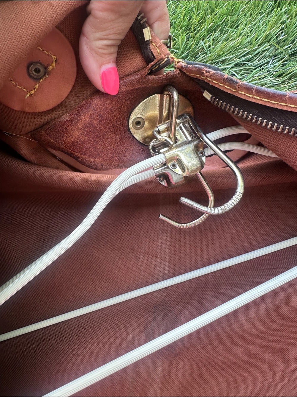 Louis vuitton garment bag 1970’s vintage to repair - Picture 13 of 16